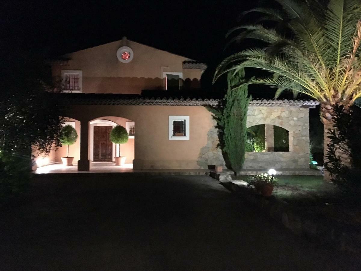 Bed and Breakfast Le Champmazet La Roquette-sur-Siagne Екстер'єр фото